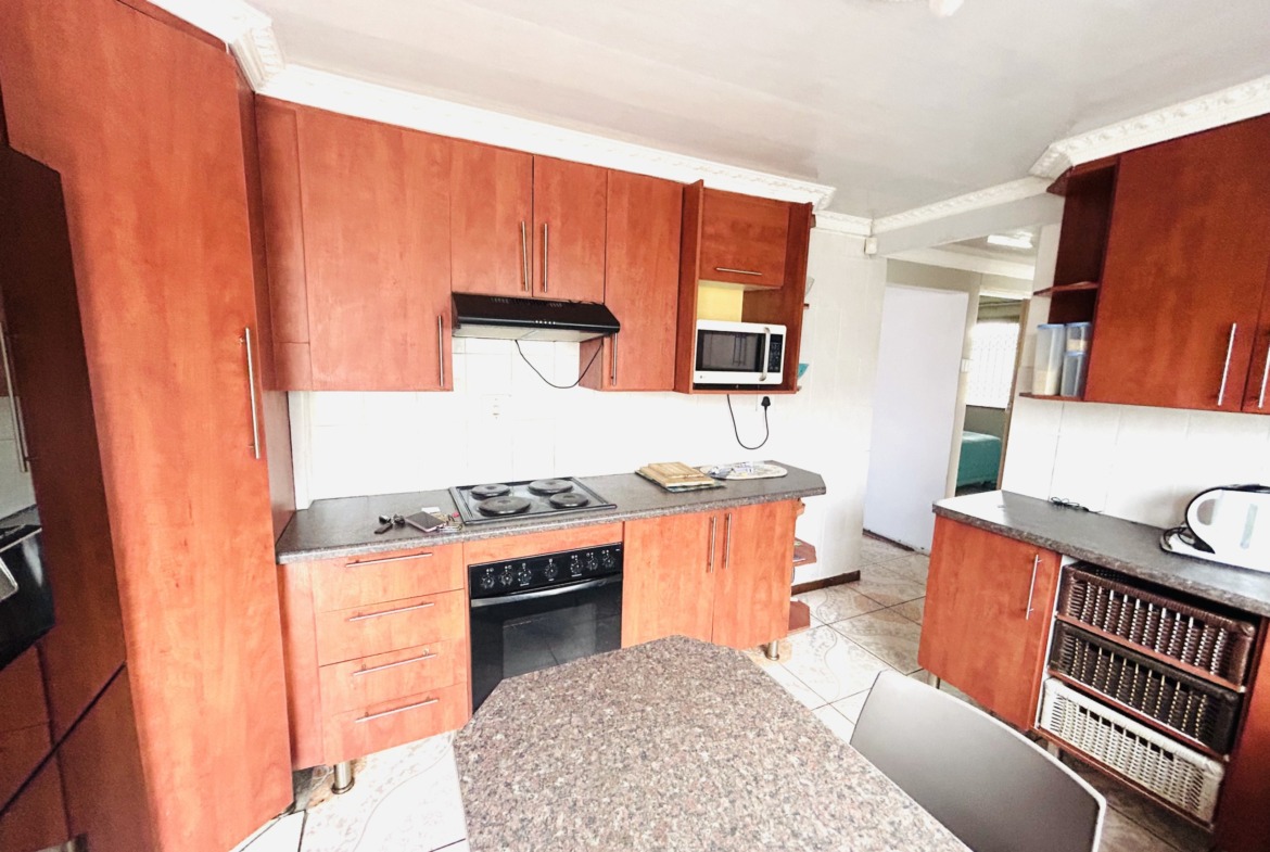 Secure Mdantsane home with income-generating opportunity