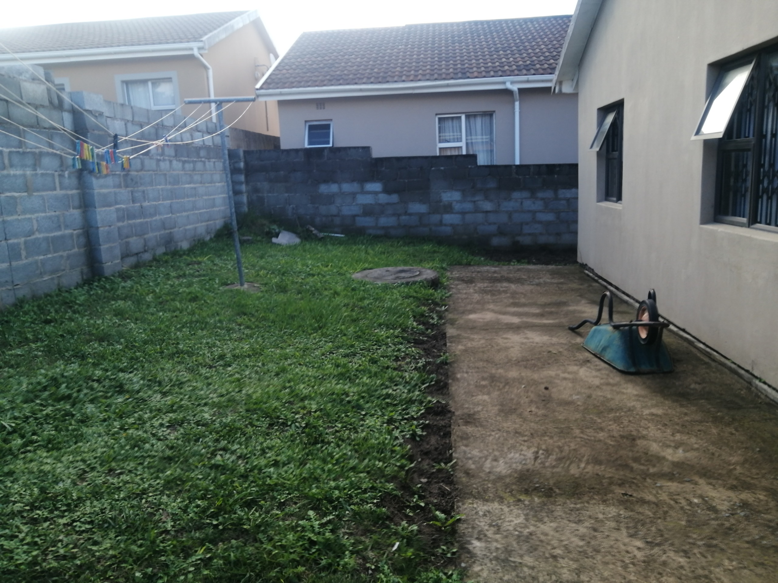 IMG_20250407_161351 Beautiful 2 bedroom home in Amalinda Heights on sale