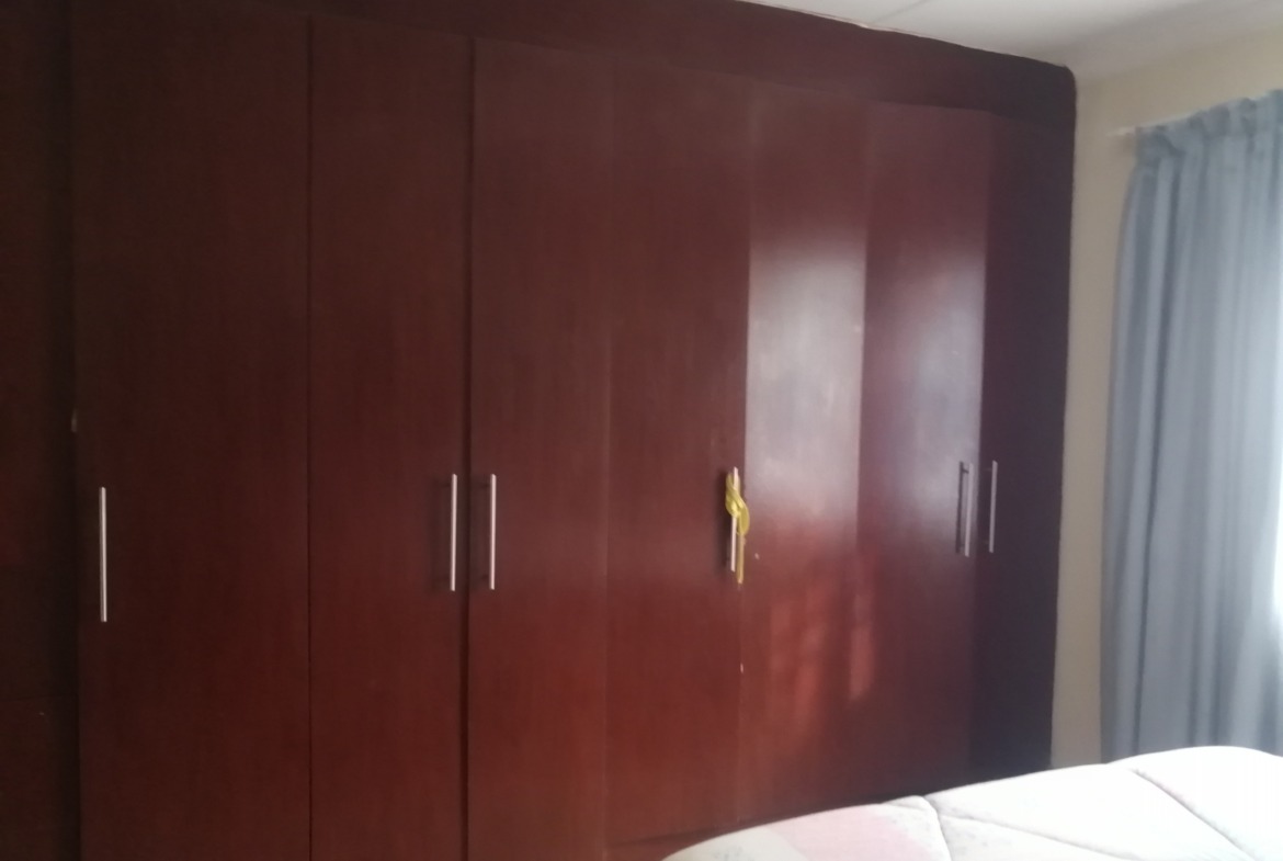 Beautiful 2 bedroom home in Amalinda Heights on sale