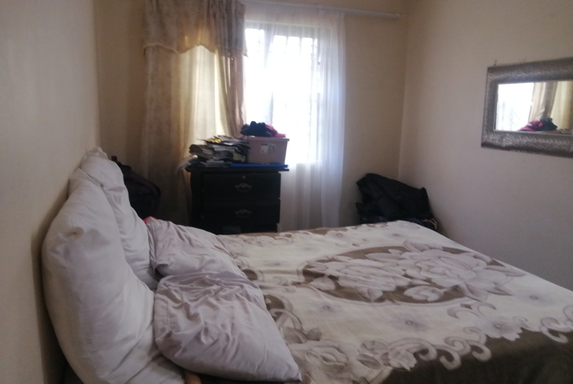 Beautiful 2 bedroom home in Amalinda Heights on sale