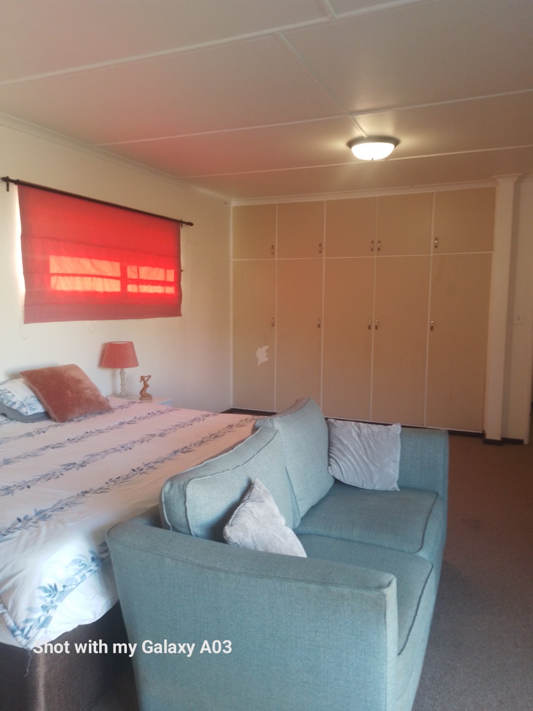 download (20) Spacious large home, close to Gonubie amenities