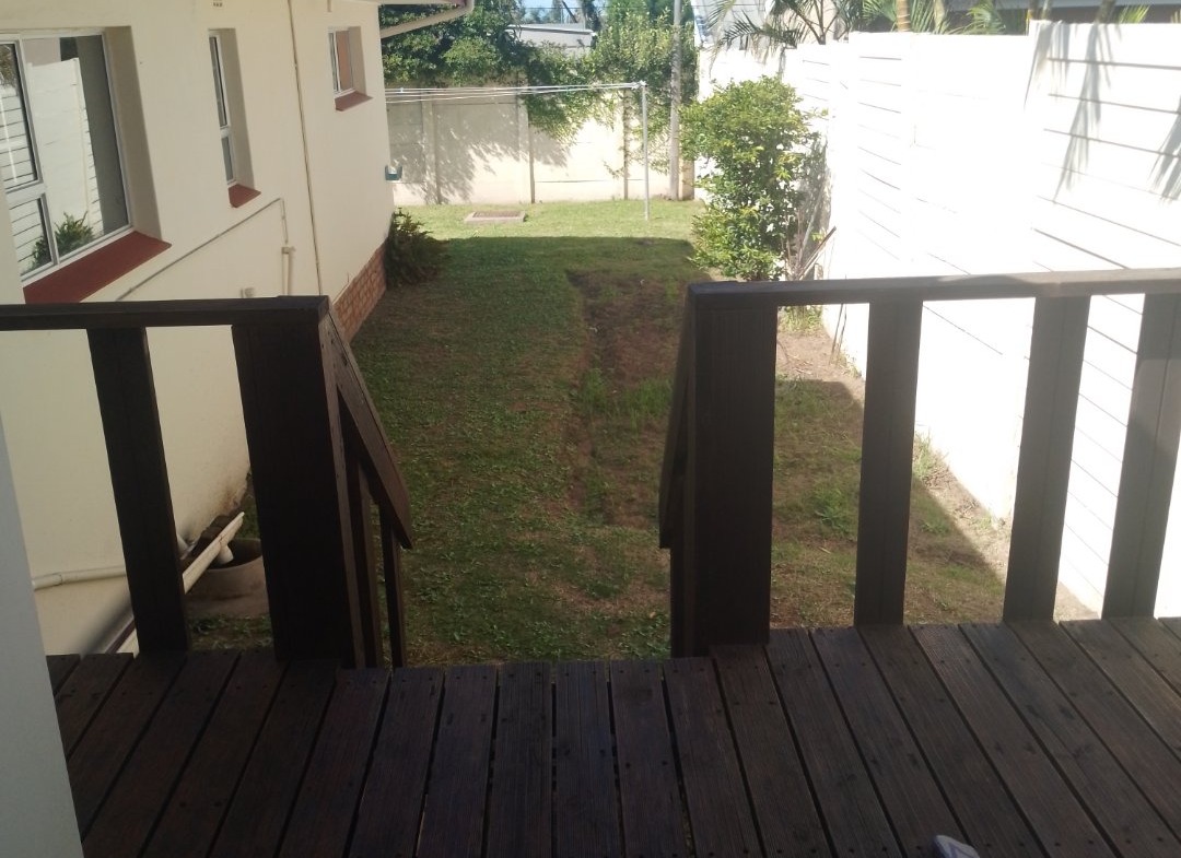 Spacious large home, close to Gonubie amenities