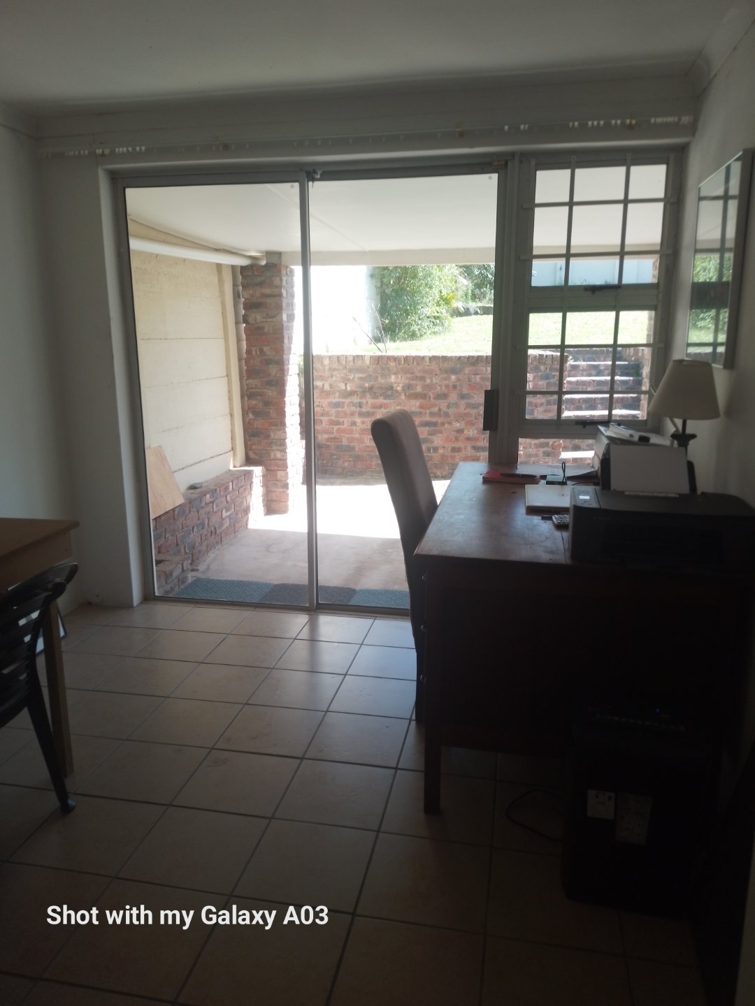 download (9) Spacious large home, close to Gonubie amenities