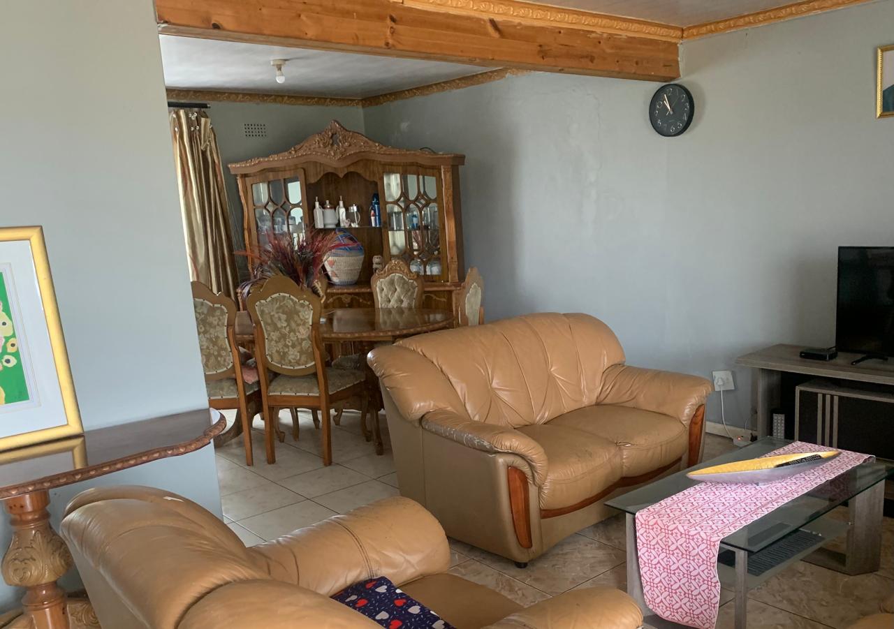 IMG-20250508-WA0003 Three bedroom house in Bhisho Park for sale