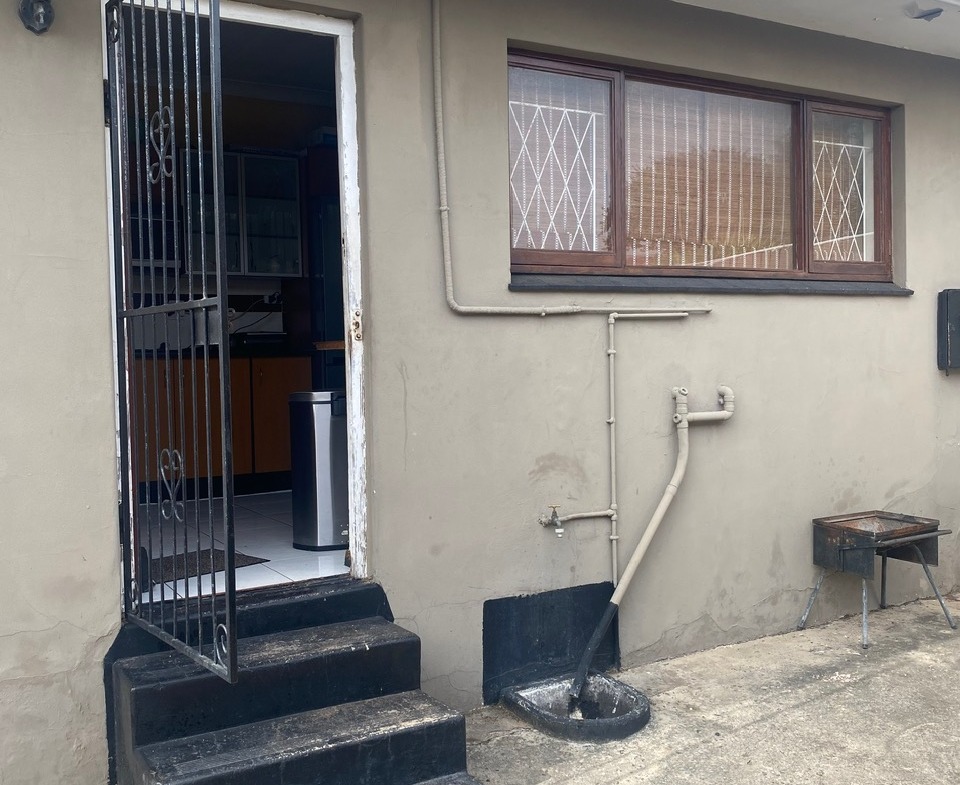 Family three-bedroom home in Greenfields