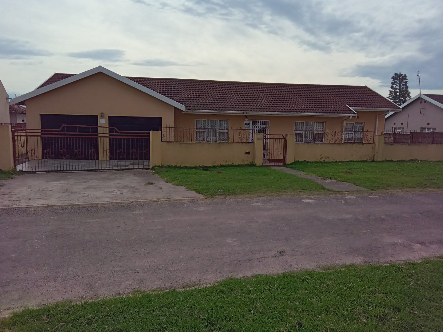 download 3 bedroom house, Bhisho, Tyutyu North