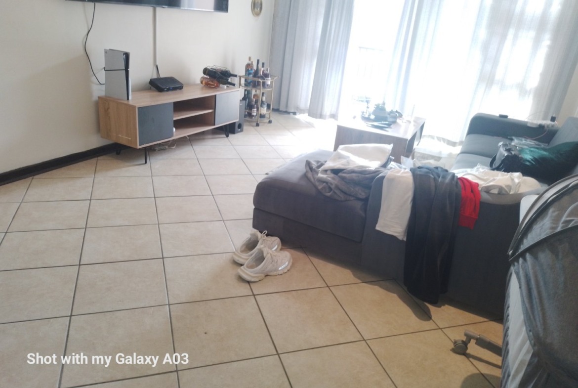 3 bedroom Apartment for sale in Kenwick Close