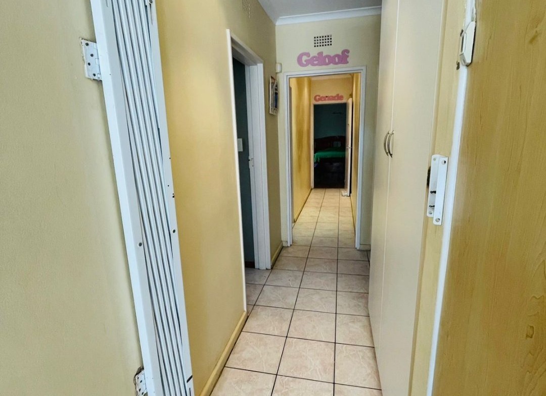 4 Bedroom House for Sale in Gonubie
