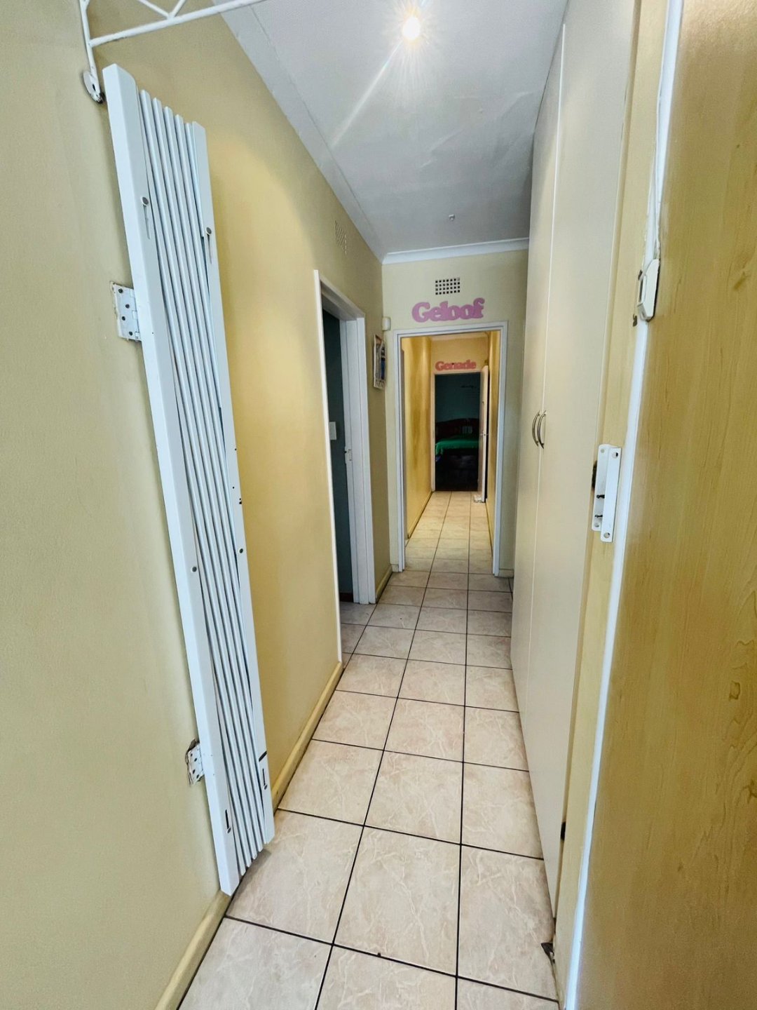 17 4 Bedroom House for Sale in Gonubie