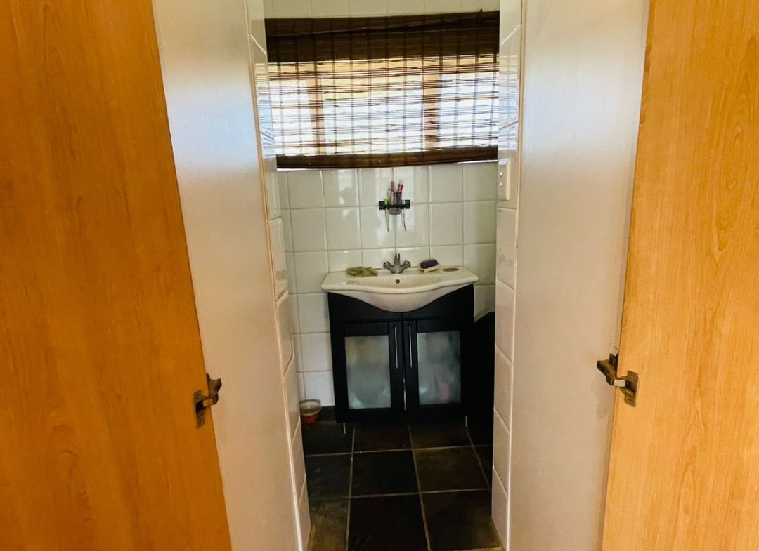 4 Bedroom House for Sale in Gonubie