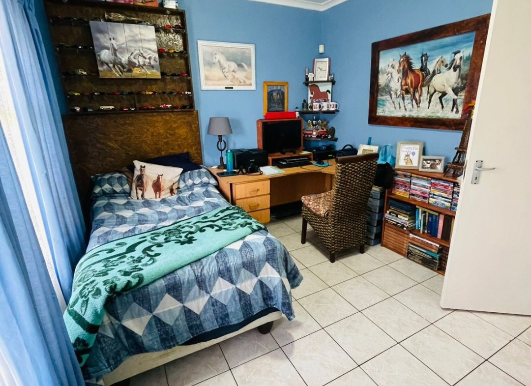 4 Bedroom House for Sale in Gonubie