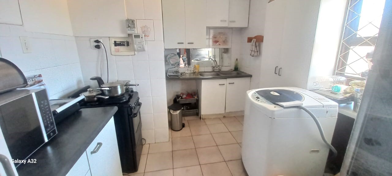 5 Charming 2 bedroom apartment for sale!