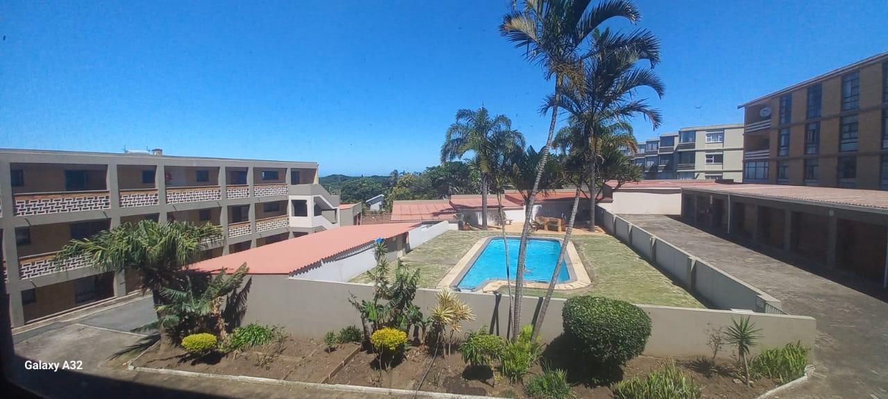 6 Charming 2 bedroom apartment for sale!
