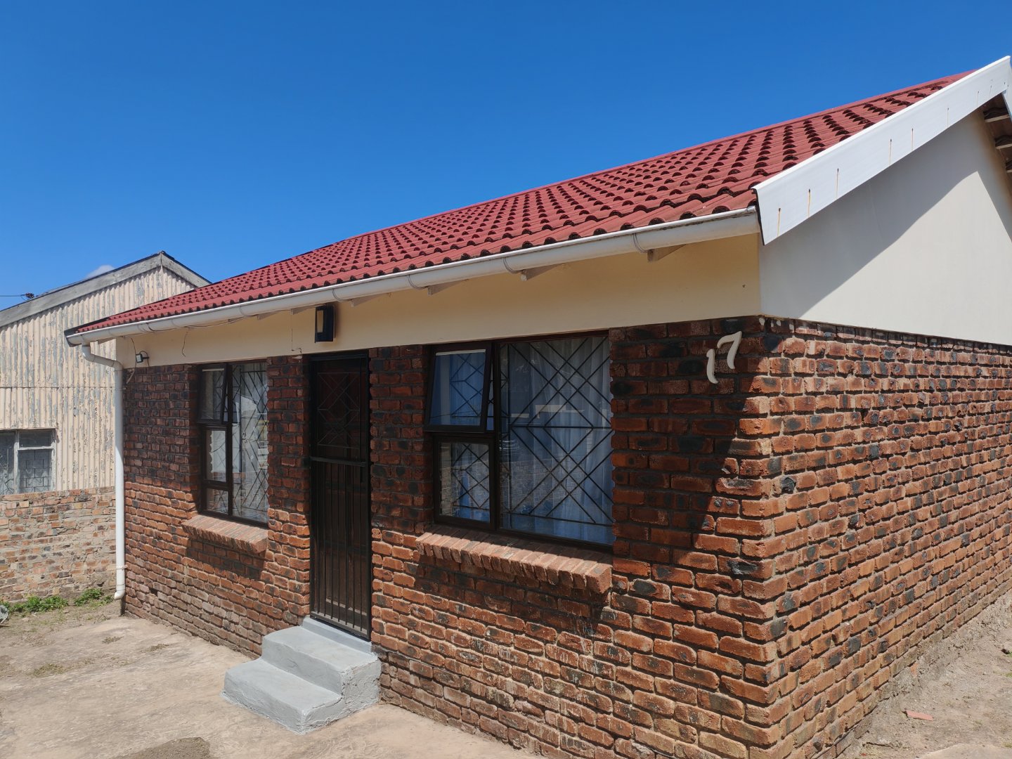 1 2 Bedroom House for Sale in Dawn