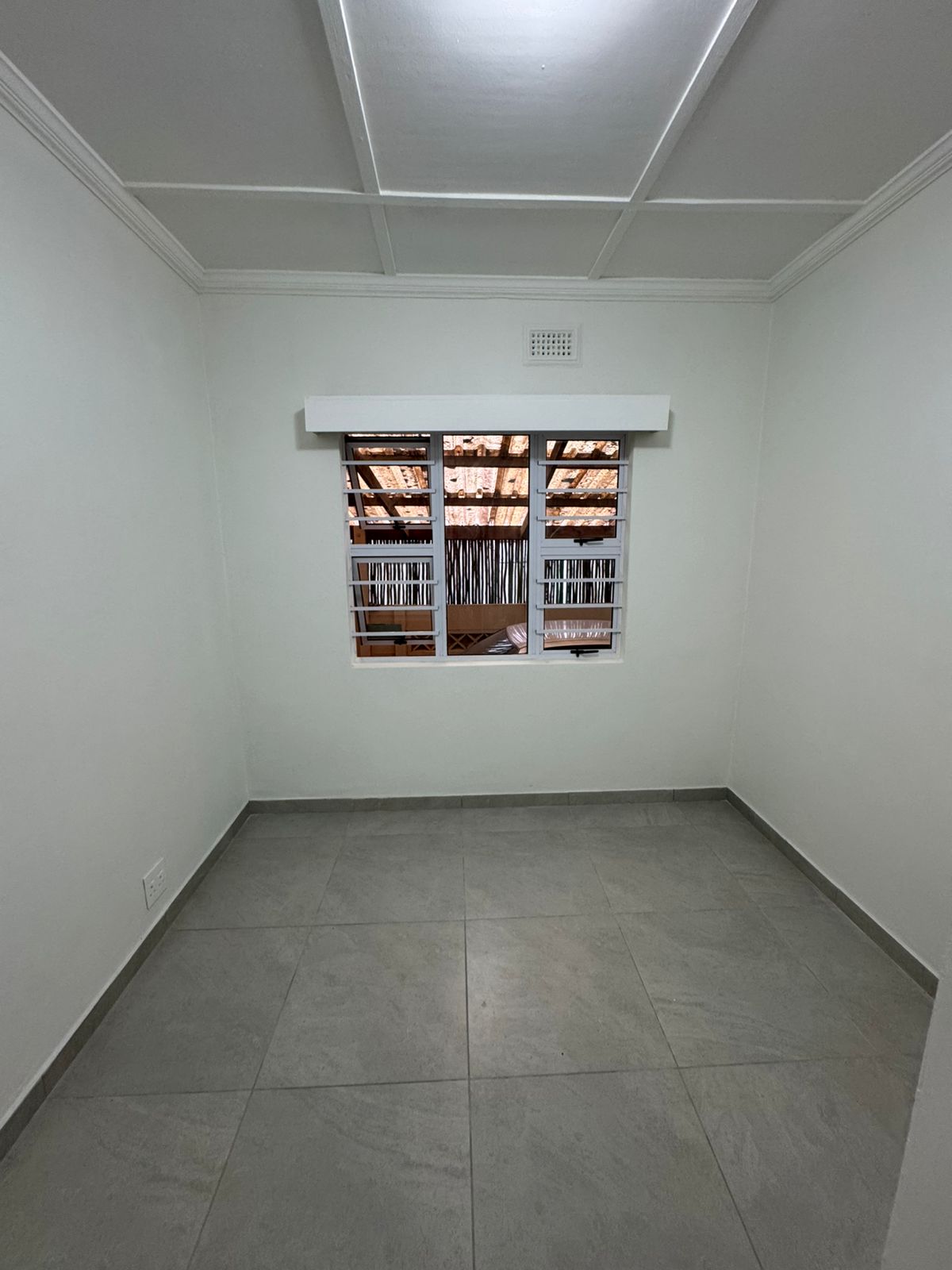 1000028151 Beautiful Property For Sale In Berea, East London