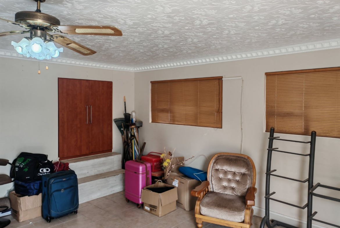 4 Bedroom house for sale in Saxilby Amalinda
