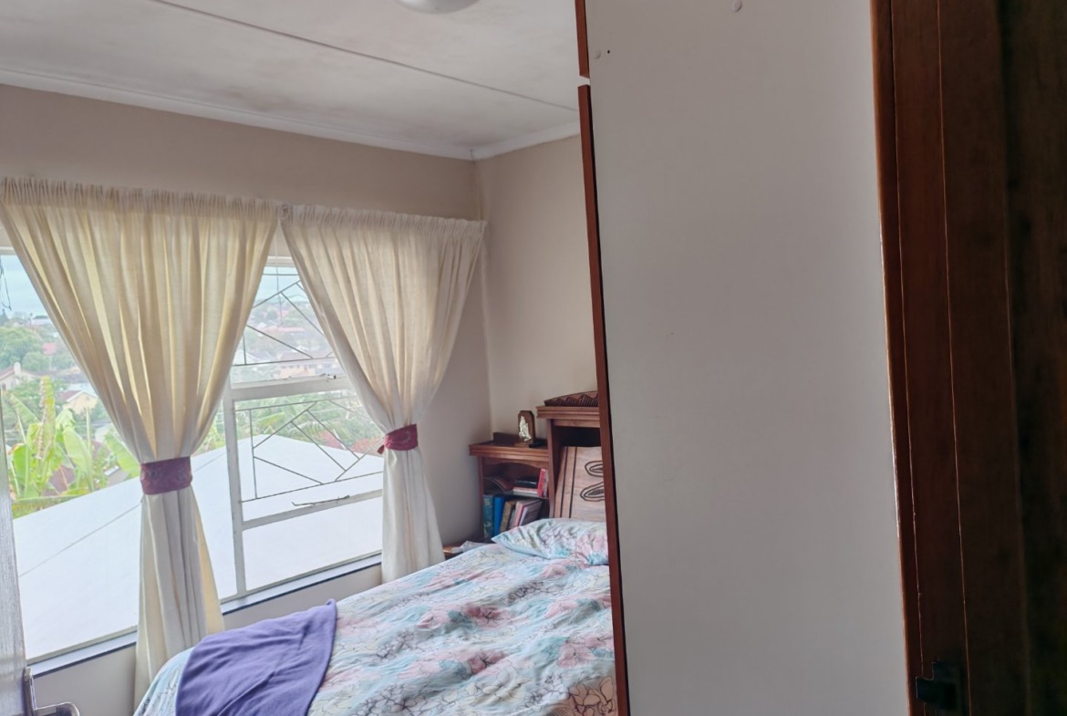 4 Bedroom house for sale in Saxilby Amalinda