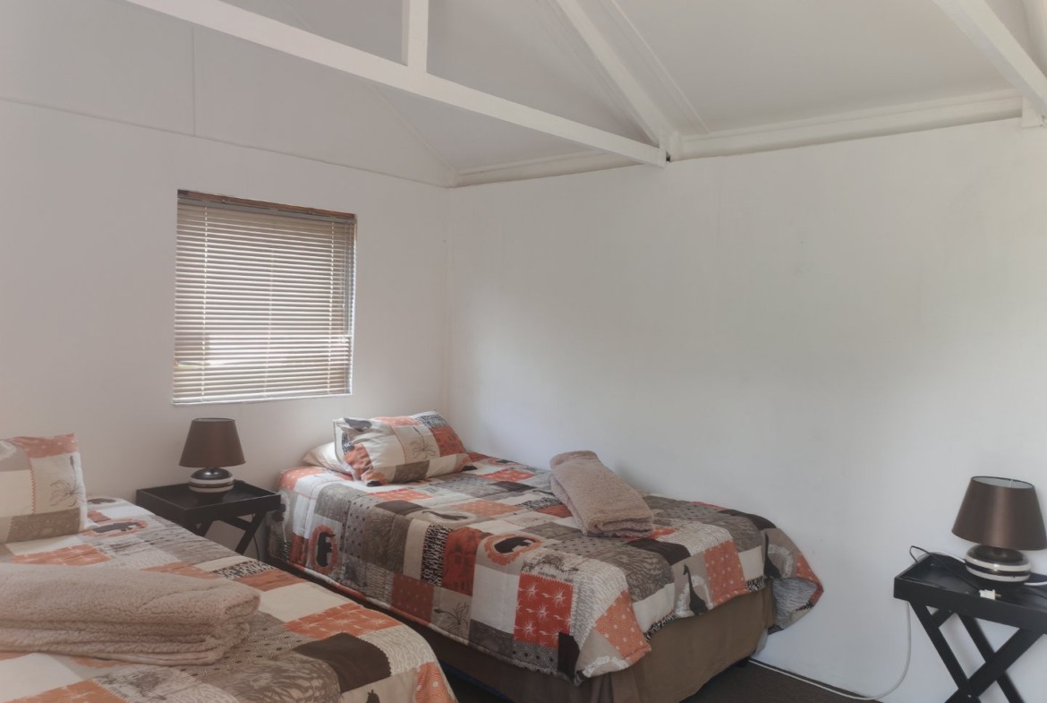 3 Bedroom House For Sale in Beacon Bay