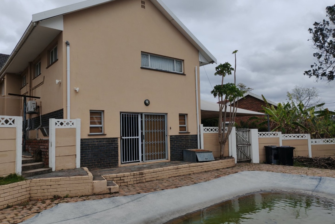 4 Bedroom house for sale in Saxilby Amalinda