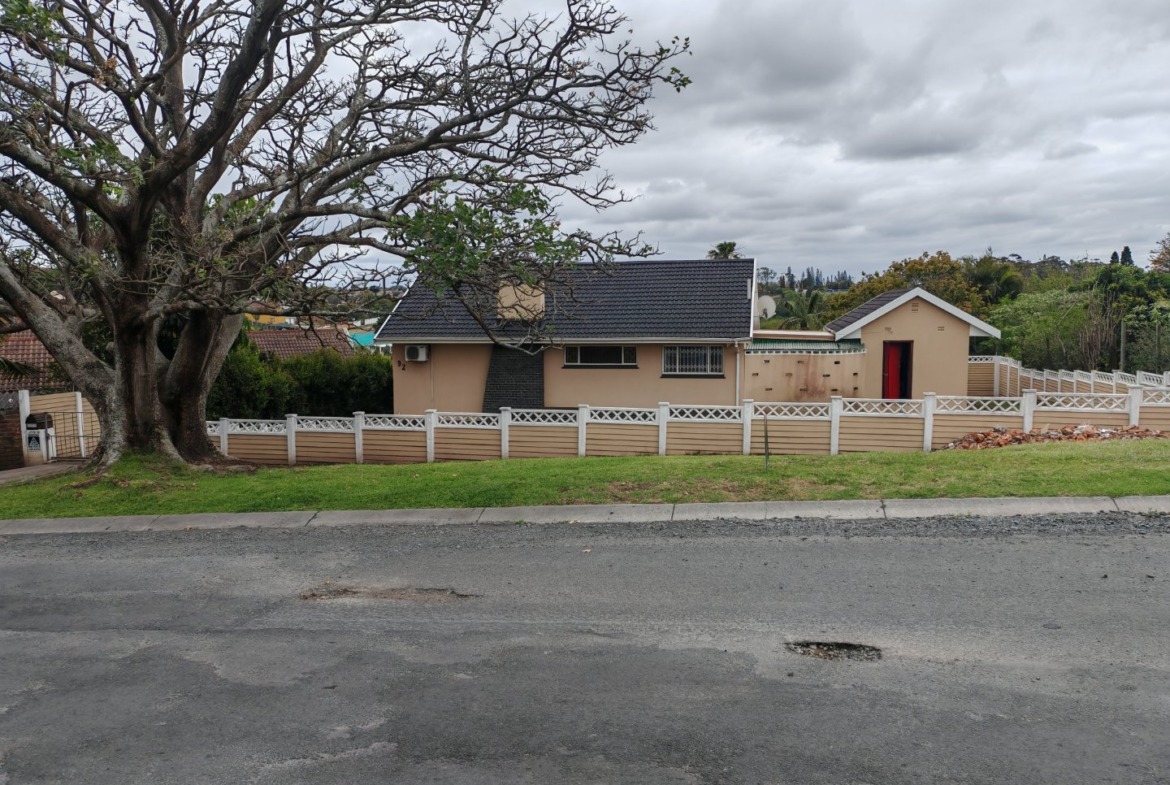 4 Bedroom house for sale in Saxilby Amalinda