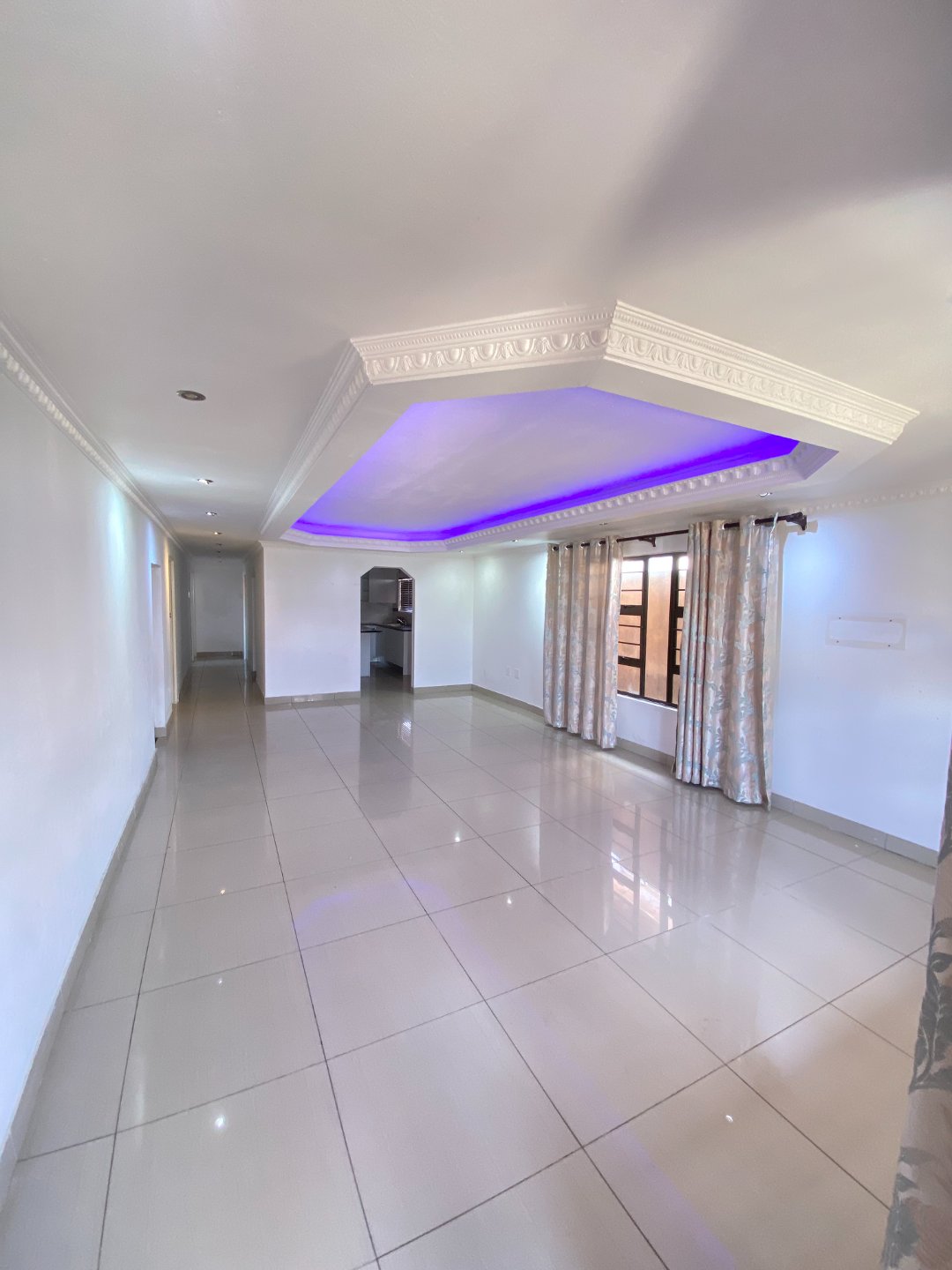 9 Family home for sale!