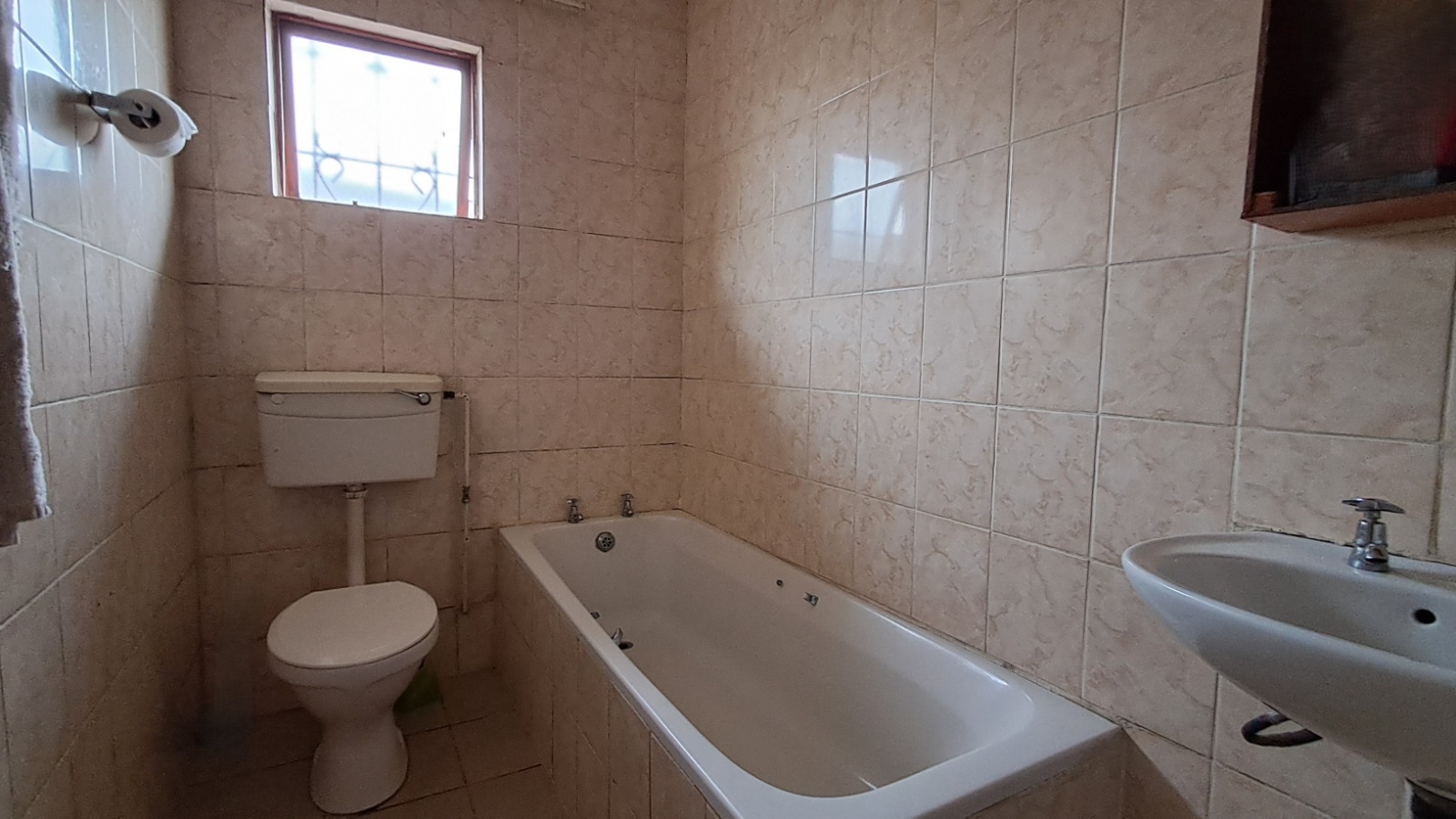 16 3 bedroom house for sale in Haven Hills