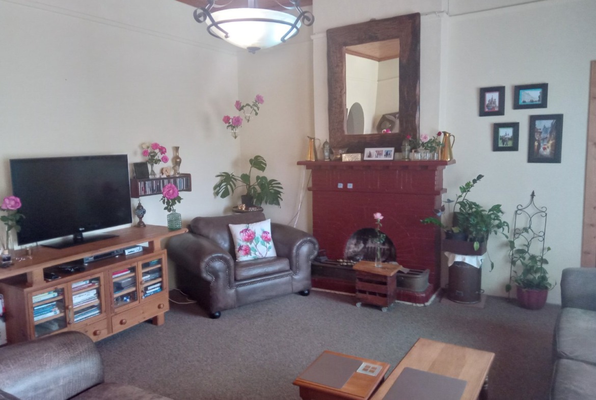 FOUR BEDROOM HOUSE FOR SALE IN KEI ROAD