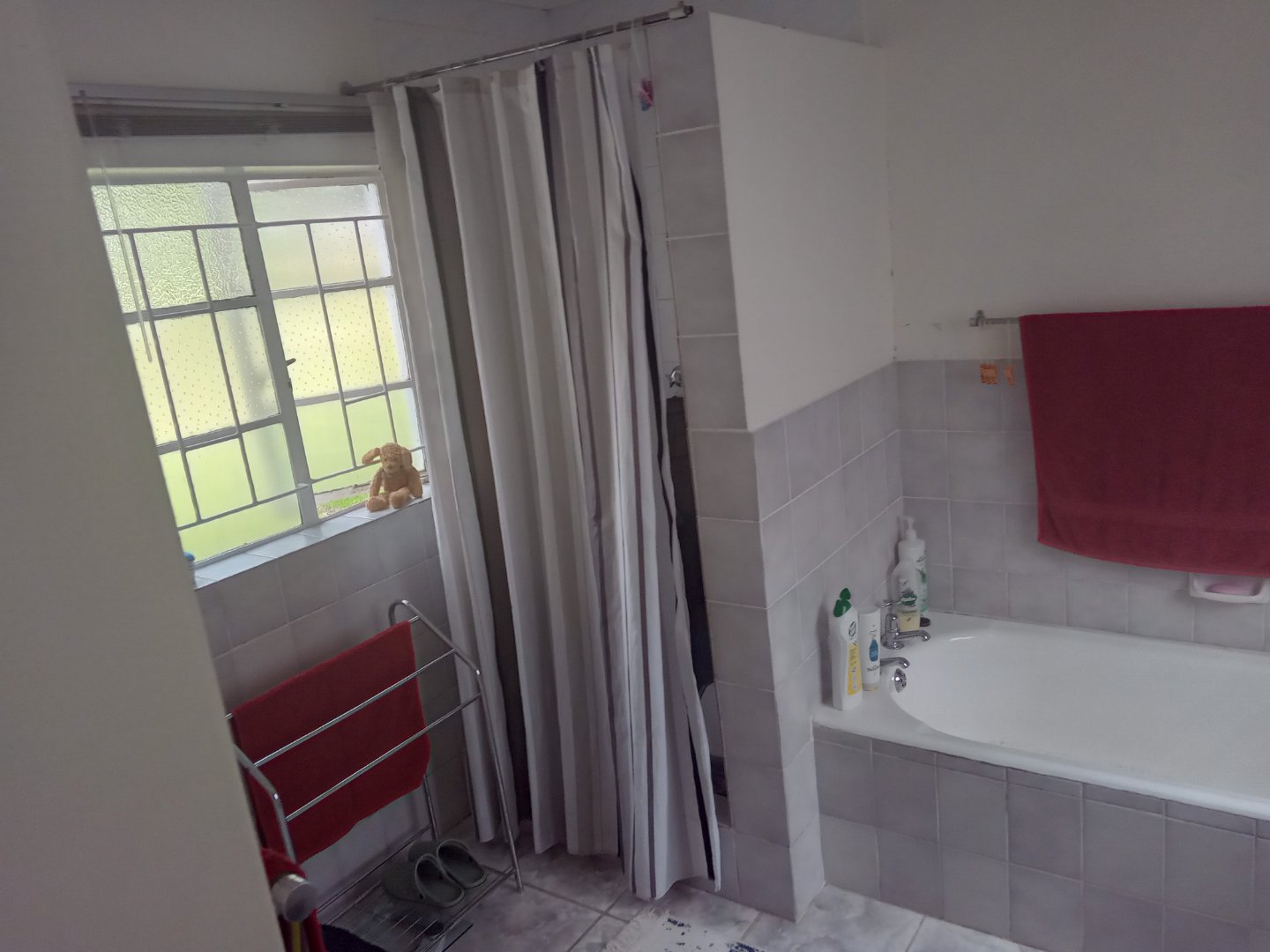 30 FOUR BEDROOM HOUSE FOR SALE IN KEI ROAD