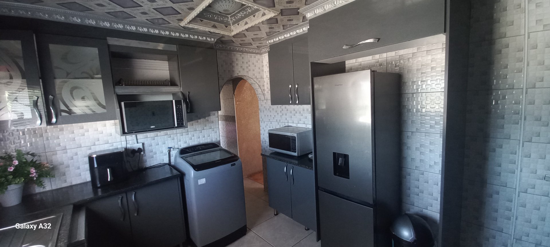 4 Move-In Ready Gem! Modern Finishes & Maximum Security