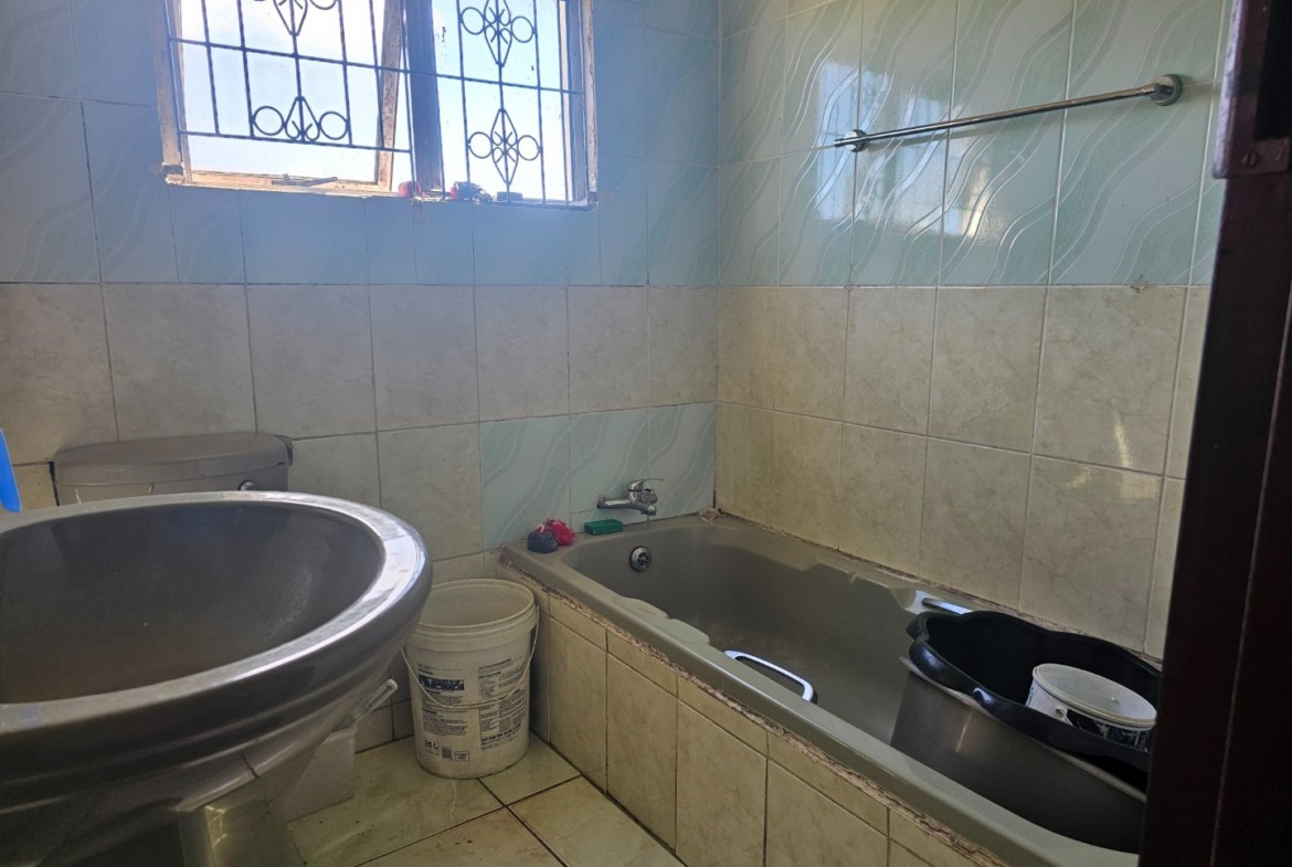2 Bedroom House For Sale in NU 14 Mdantsane