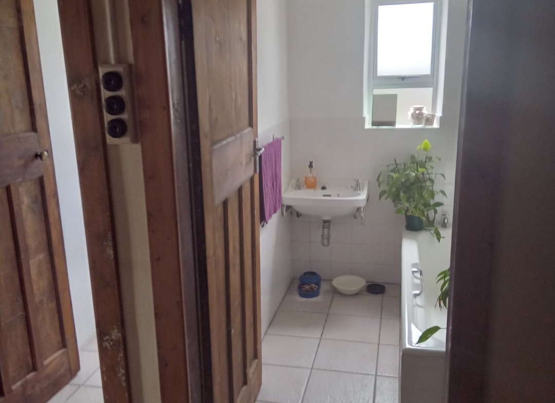 FOUR BEDROOM HOUSE FOR SALE IN KEI ROAD