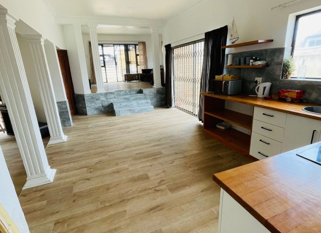 3 Bedroom House for Sale in Gonubie