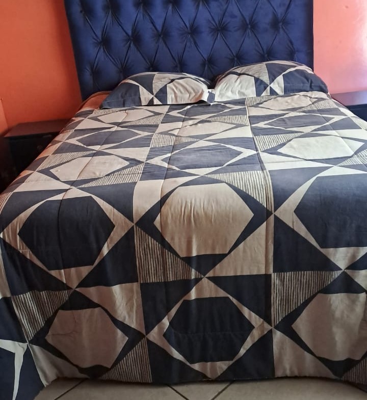 4 bedroom home in NU 16 Mdantsane for sale