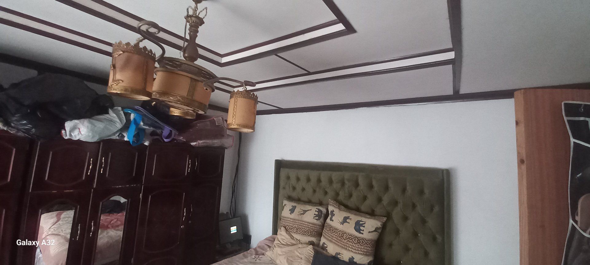 11 Secure & Spacious Family Living in a Prime Location