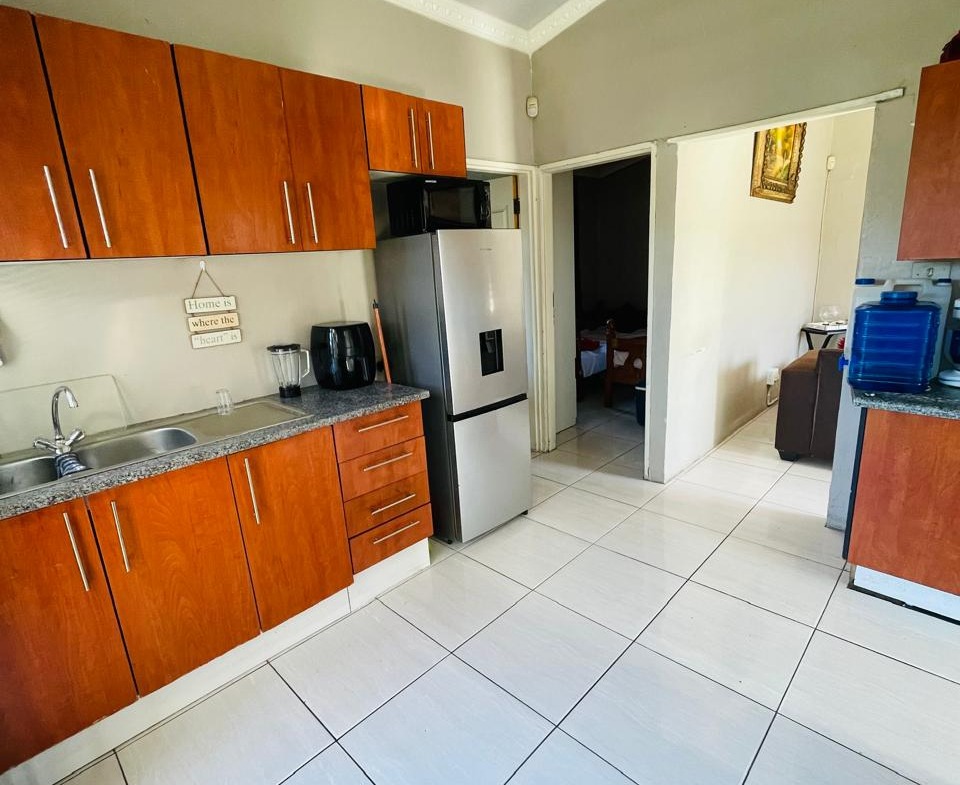 2 Bedroom House for Sale in Buffalo Flats