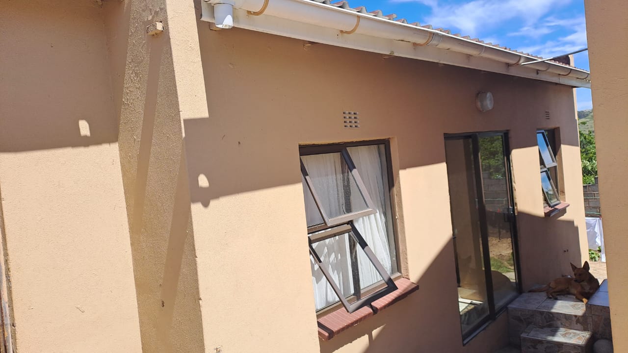 13 4 bedroom home in NU 16 Mdantsane for sale