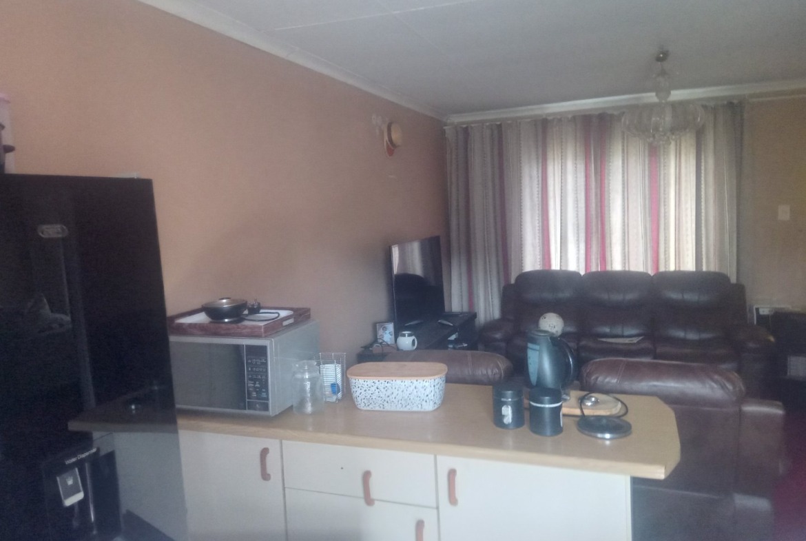 TWO BEDROOM HOUSE FOR SALE IN BALASSI VALLEY