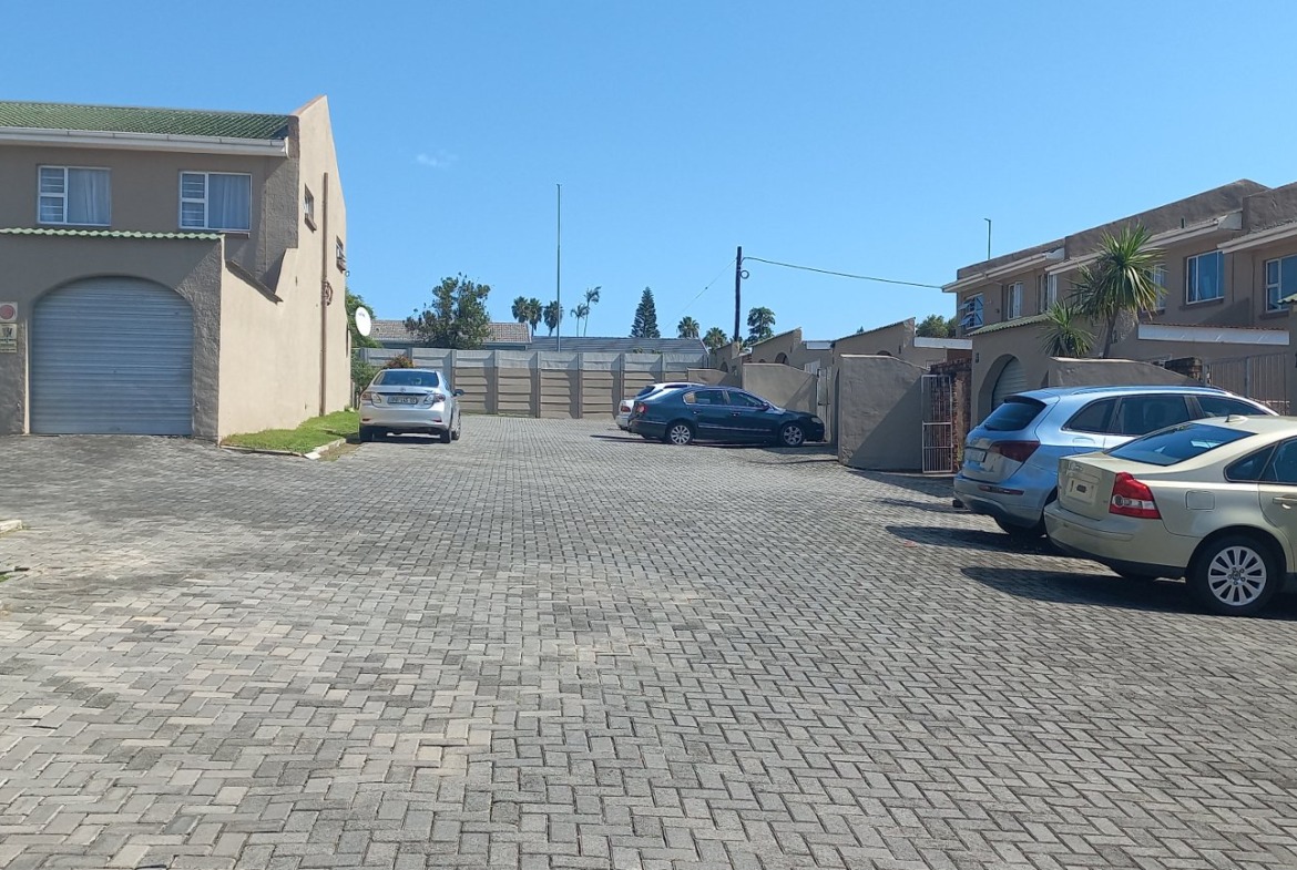 The Perfect Family Start in Amalinda!