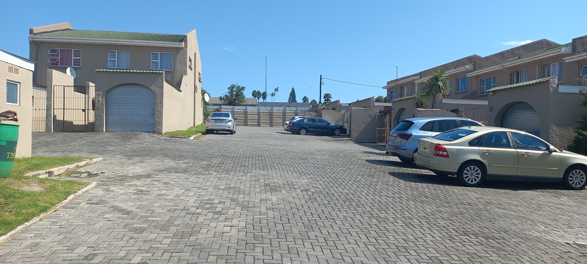 2 The Perfect Family Start in Amalinda!