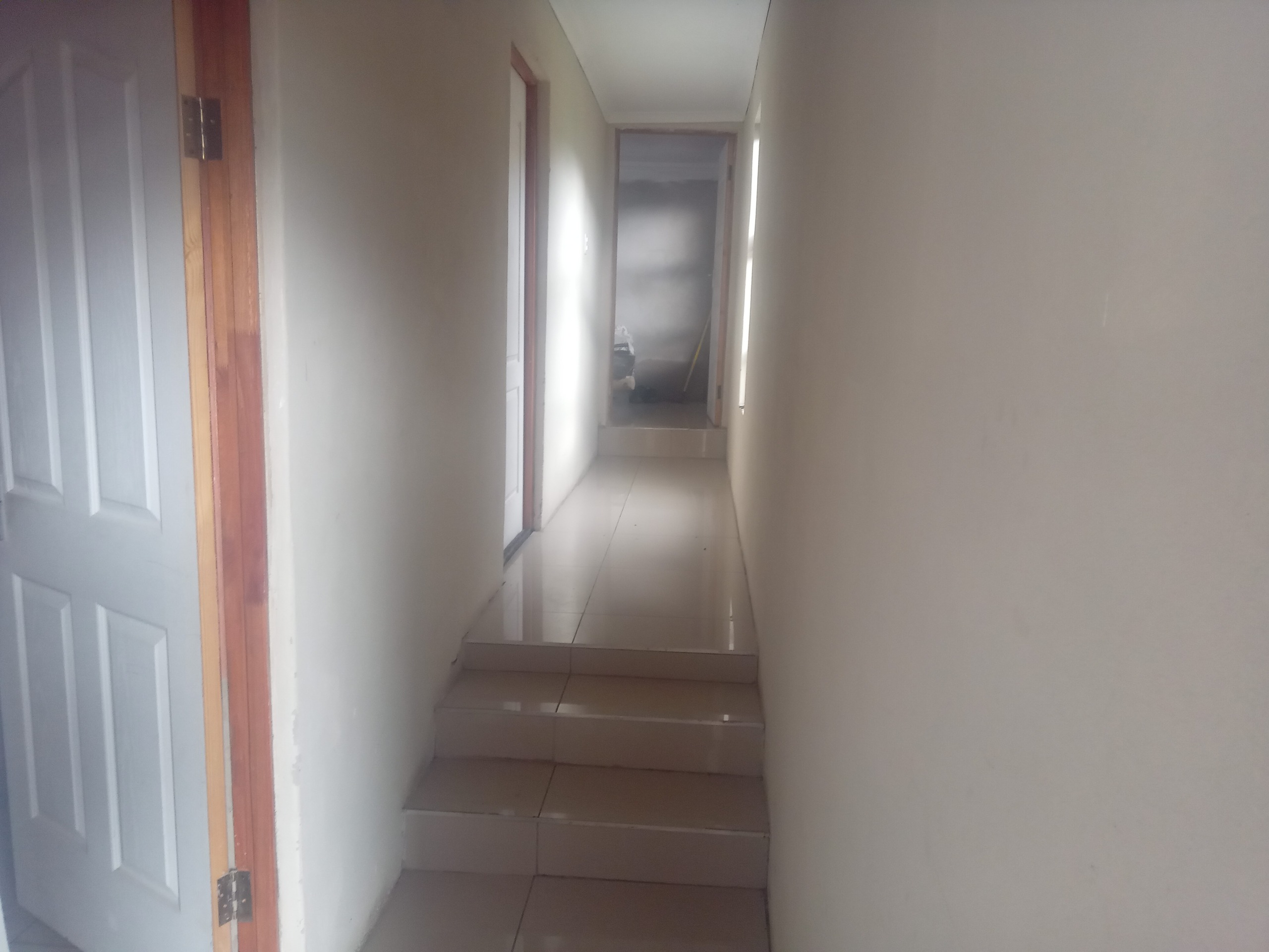 20240605_113318 5 FLATS FOR SALE!