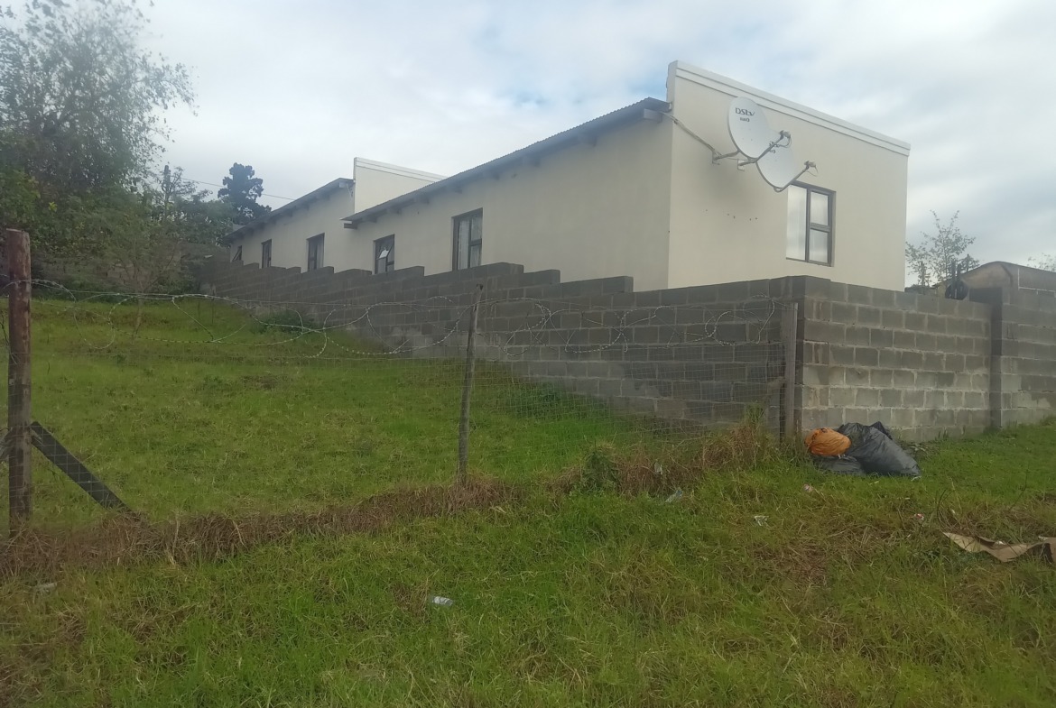 5 FLATS FOR SALE!