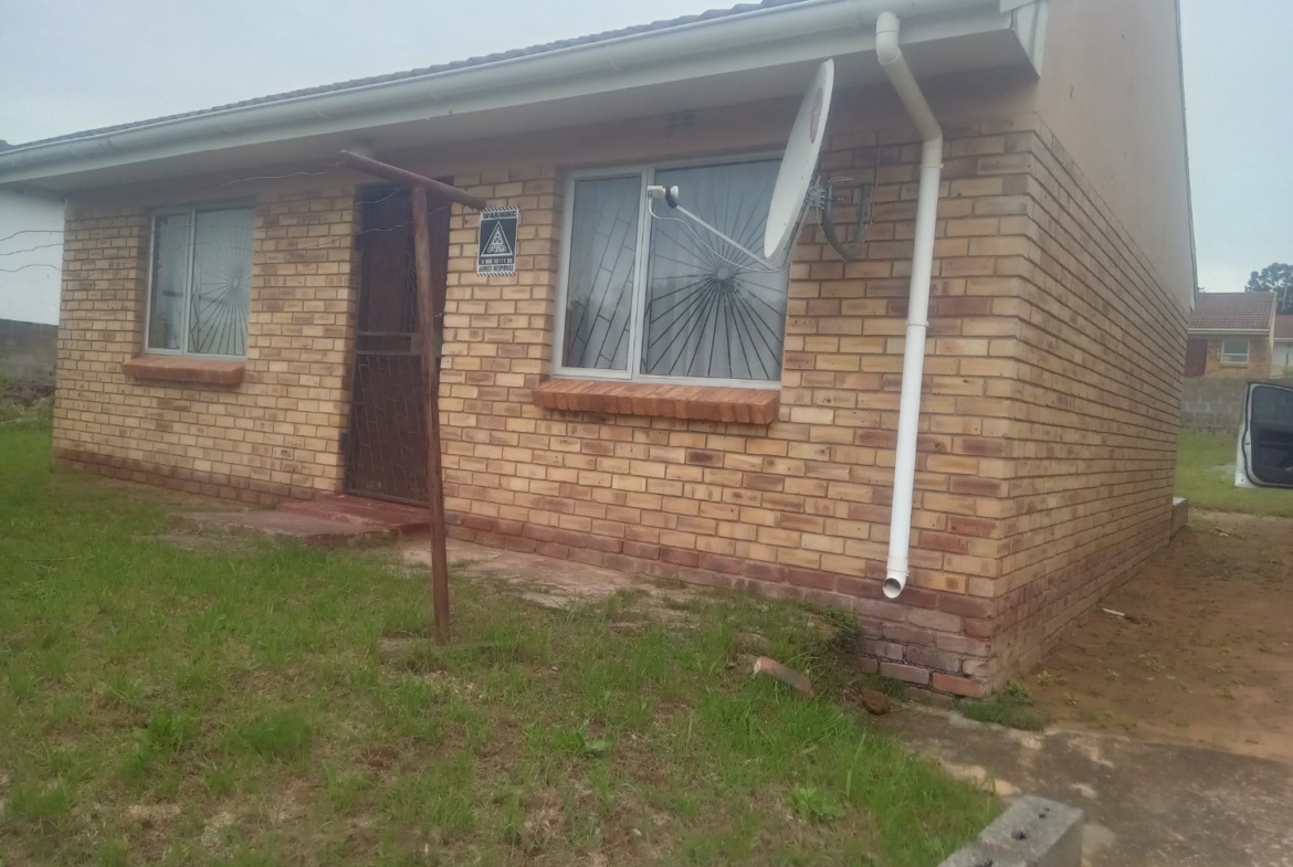 TWO BEDROOM HOUSE FOR SALE IN BALASSI VALLEY
