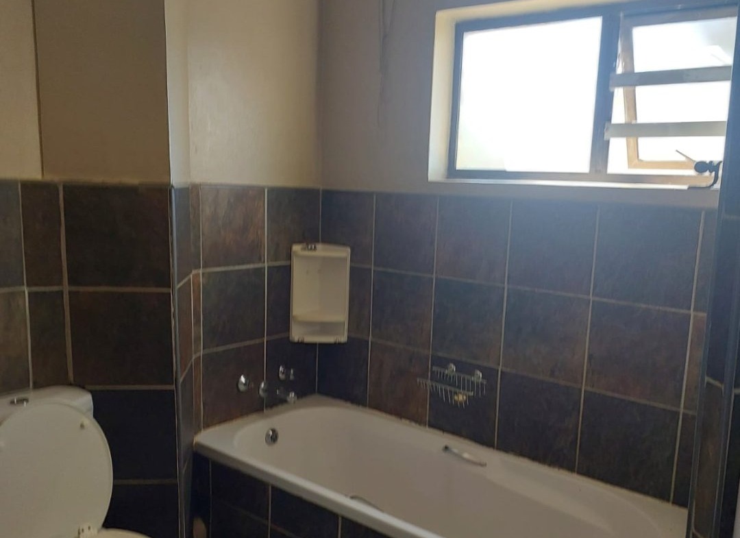 3 Bedroom House for Sale in Gonubie