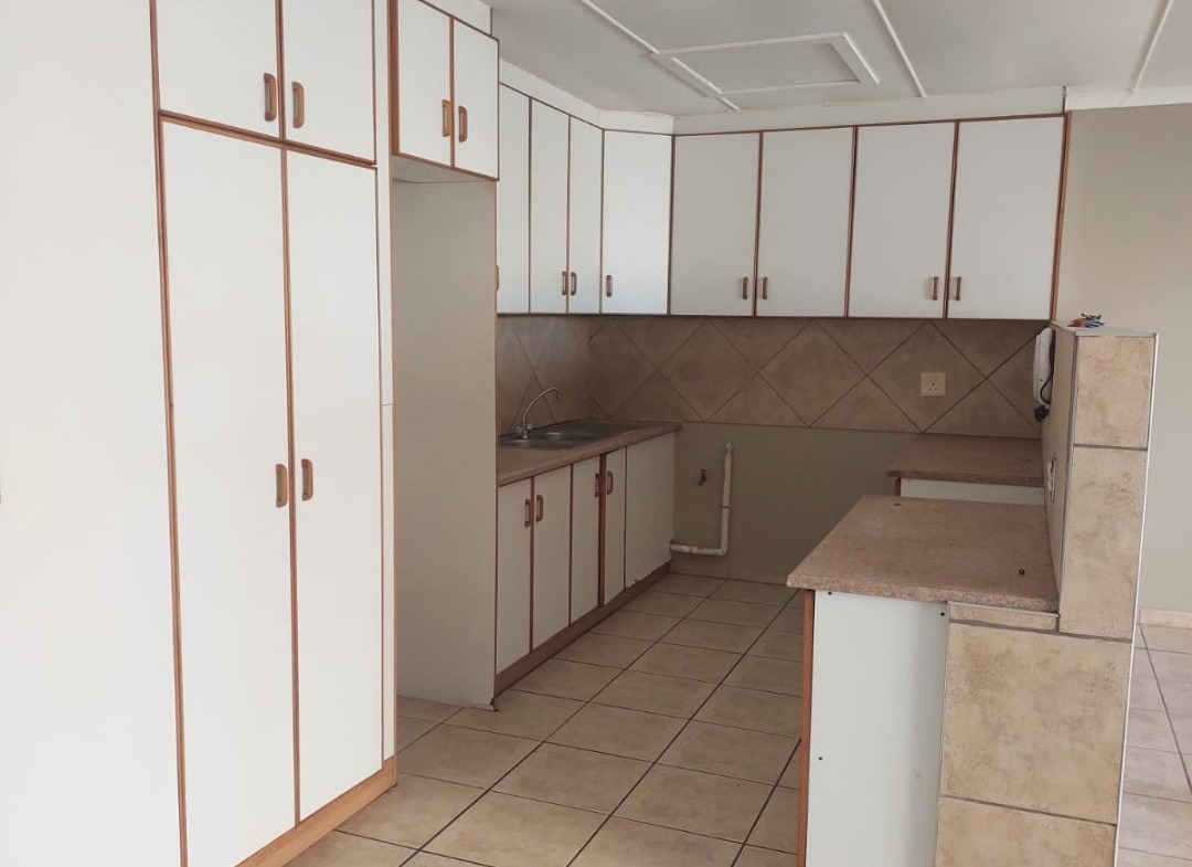 3 Bedroom House for Sale in Gonubie