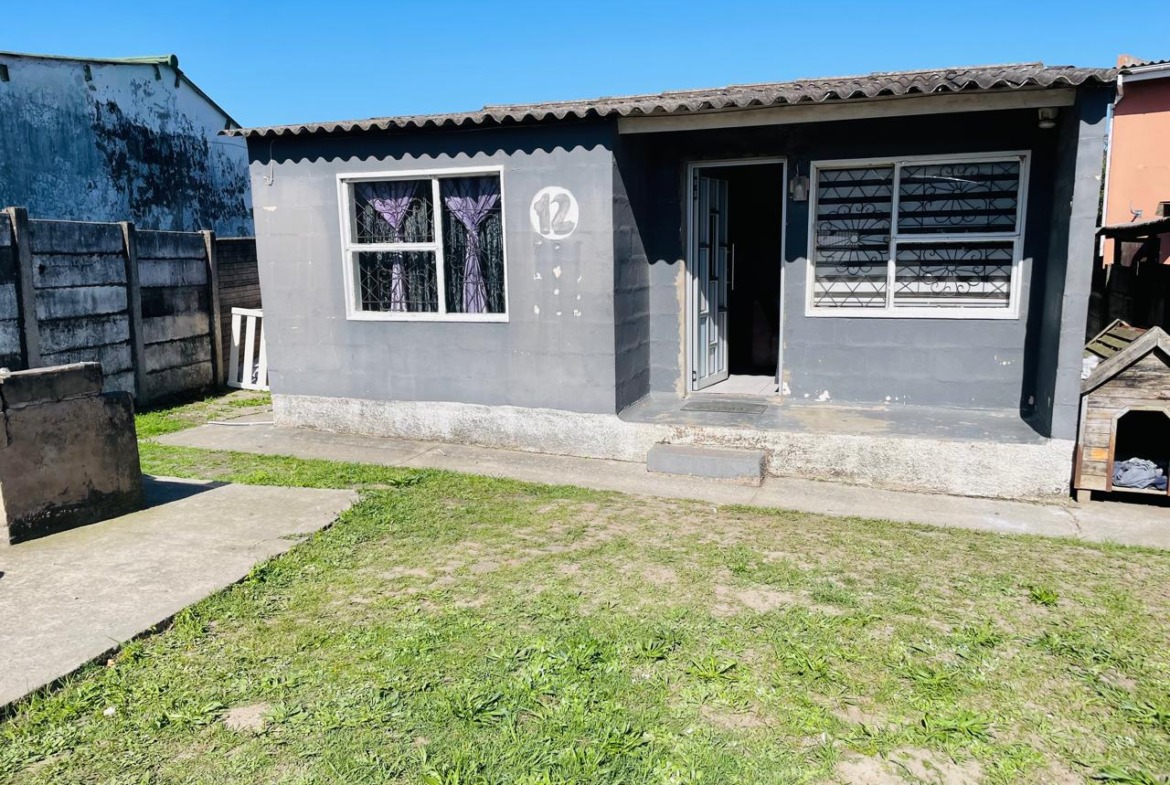 2 Bedroom House for Sale in Buffalo Flats