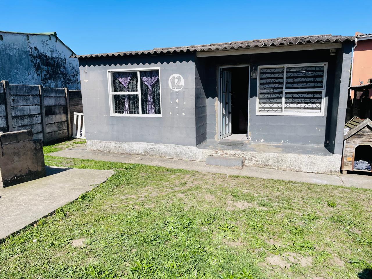 5 2 Bedroom House for Sale in Buffalo Flats
