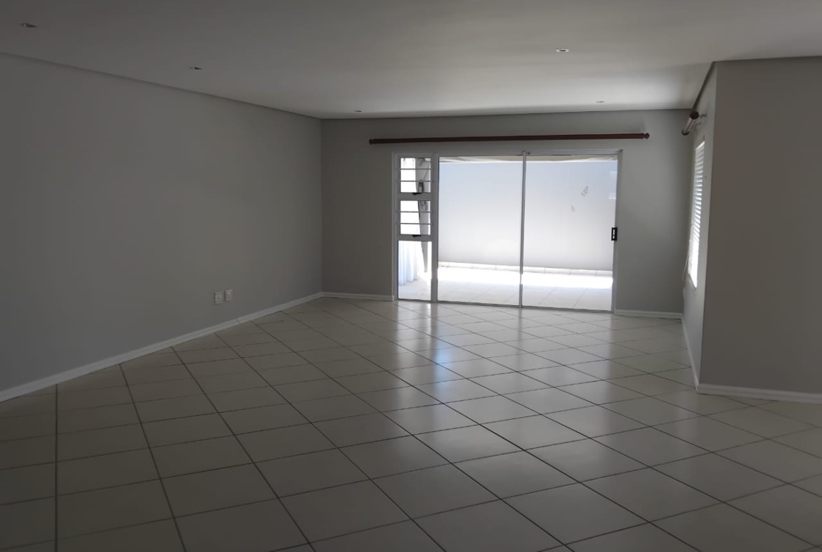 Family home in peaceful estate for sale