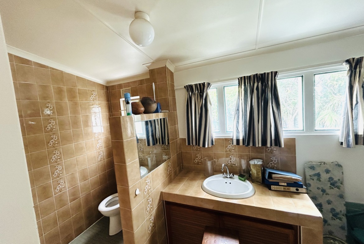 4 Bedroom home for sale in Quigney!