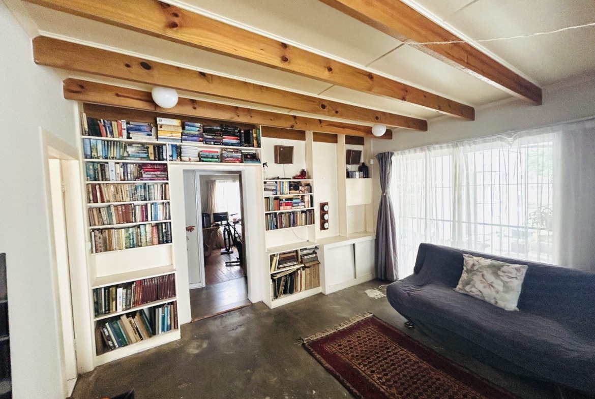 4 Bedroom home for sale in Quigney!