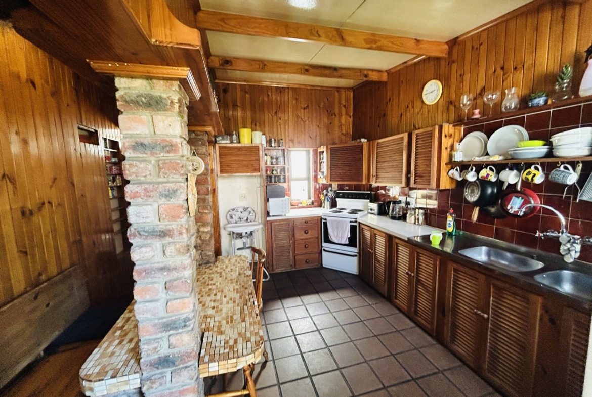 4 Bedroom home for sale in Quigney!